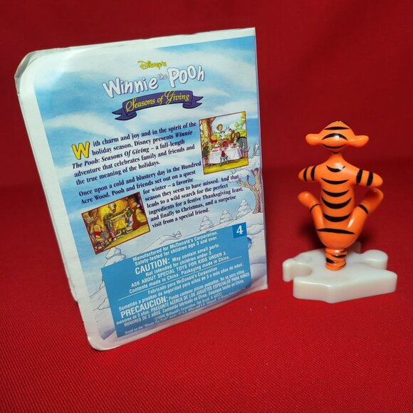 McDonalds Happy Meal Toy Tigger Disneys Winnie the Pooh Seasons of Giving Figuri - Picture 6 of 14